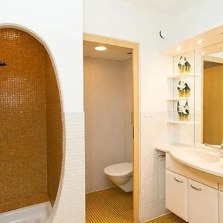 Arnica 5 By Interhome